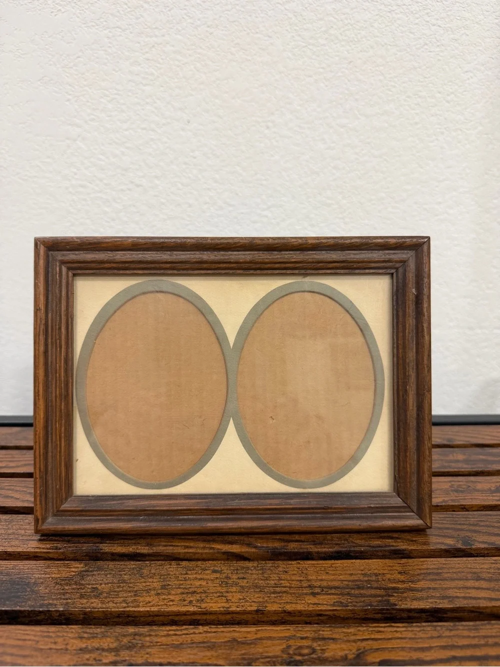 Classic Brown Wood Double Oval Photo Frame - Unbranded